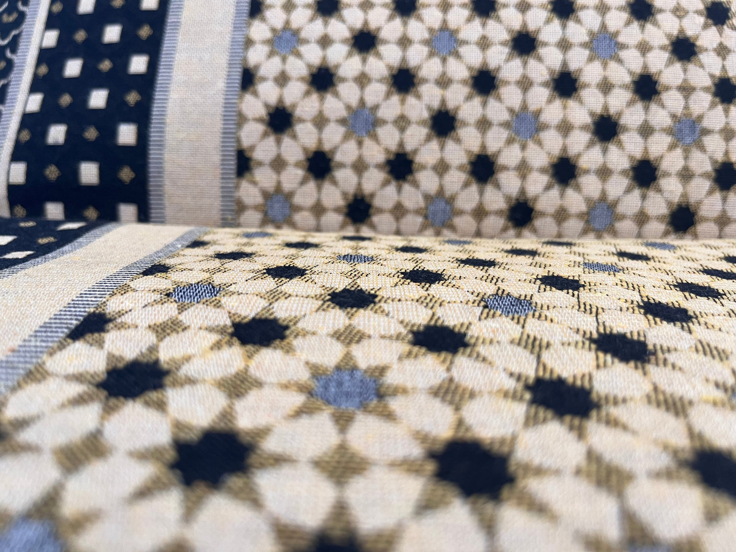 Gebetsteppich mit Rückenlehne blau