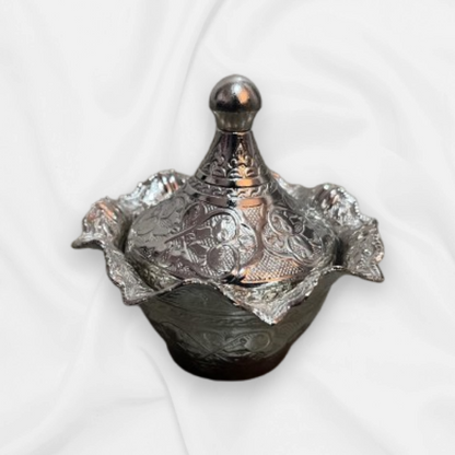 Dattel Schale mit Deckel -  aus Metall für Trockenfrüchte